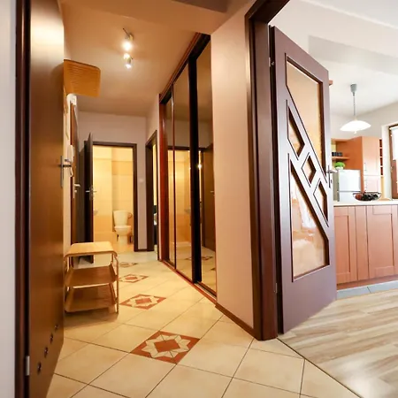 Bh Properties, Przy Parku *